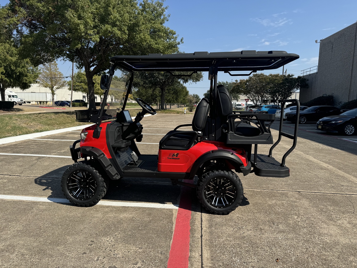 TBM-X4-GOLF-CART