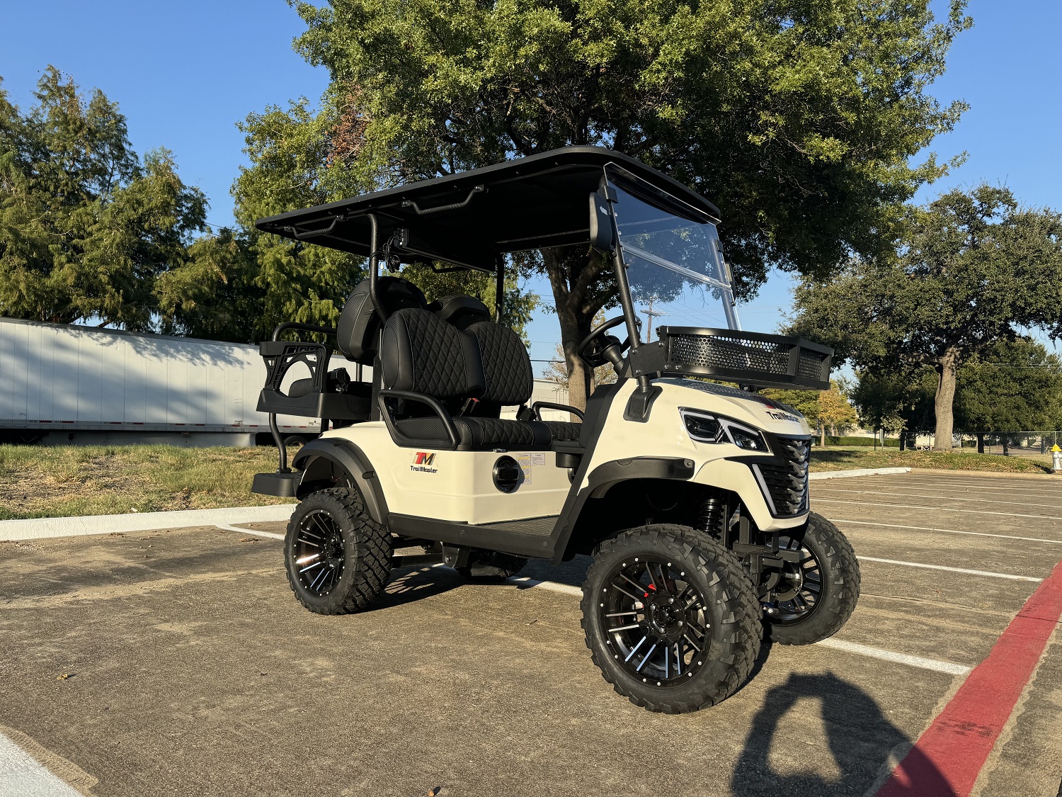 TBM-X4-GOLF-CART