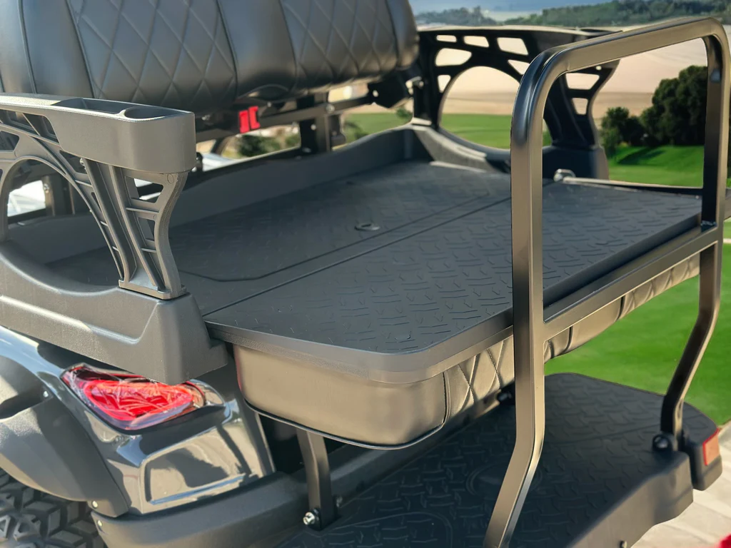 GT6-GOLF-CART