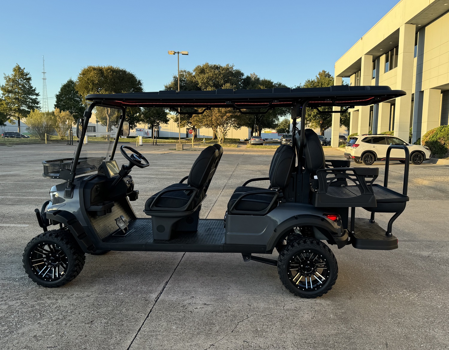 TBM-X6-GOLF-CART